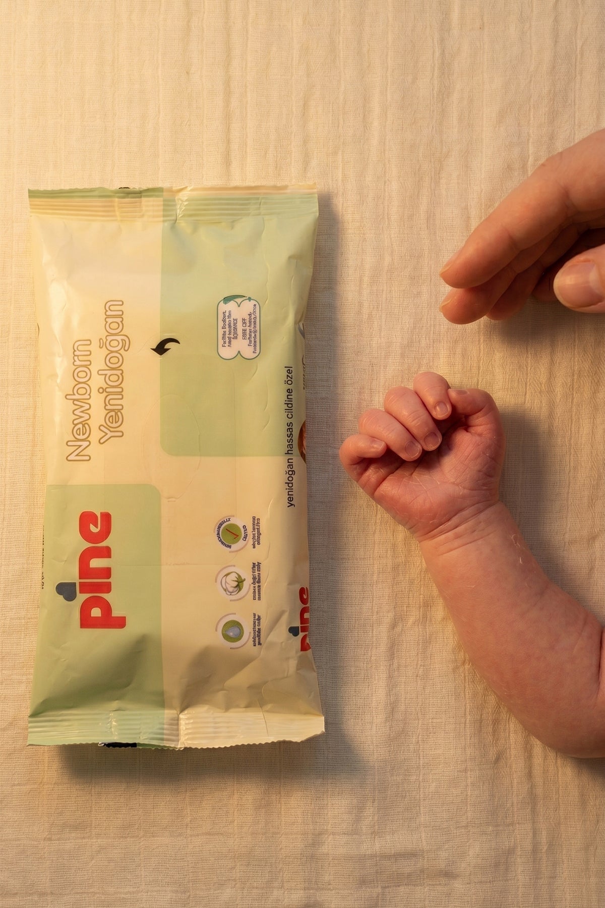 Pine Newborn Wipes 24-Piece Case
